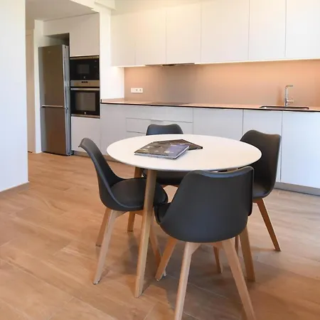 Apg Carme 19 Apartment Girona